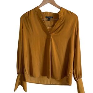 Banana Republic Top